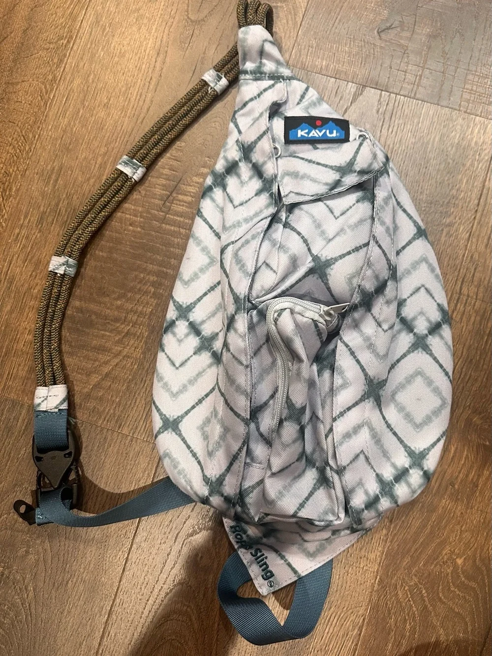 KAVU Sling Bag in Gray Tie-Dye Pattern